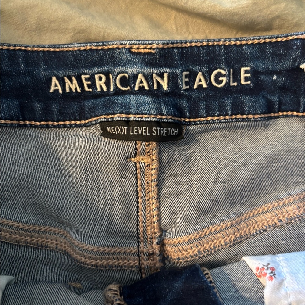 American Eagle Outfitters Dark Blue Distressed Denim Shorts - Picture 3 of 4